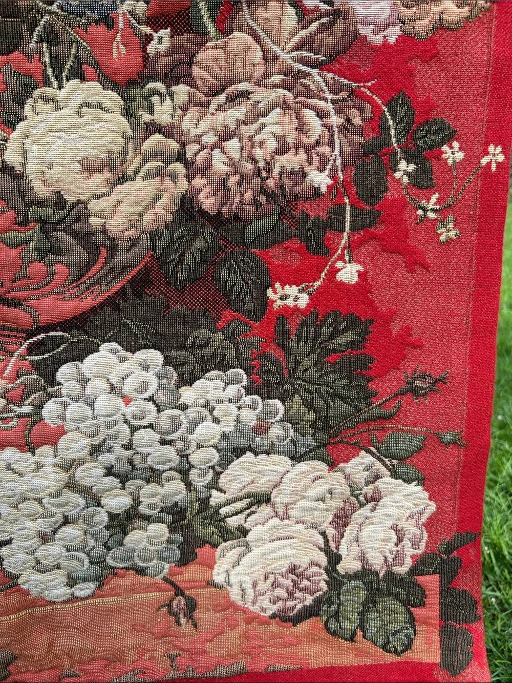 Vintage Corona Decor Co. Tapestry Wall Hanging #3655 Burgundy Urn With Flowers